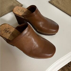 NEVER WORN OUTSIDE! NEW KORKS